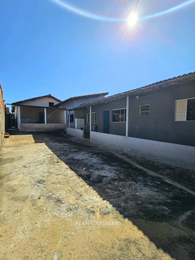 Casa à venda com 5 quartos, 300m² - Foto 18