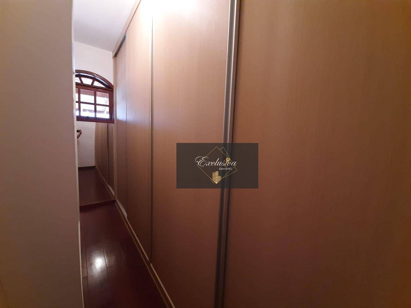 Casa, 3 quartos, 244 m² - Foto 12