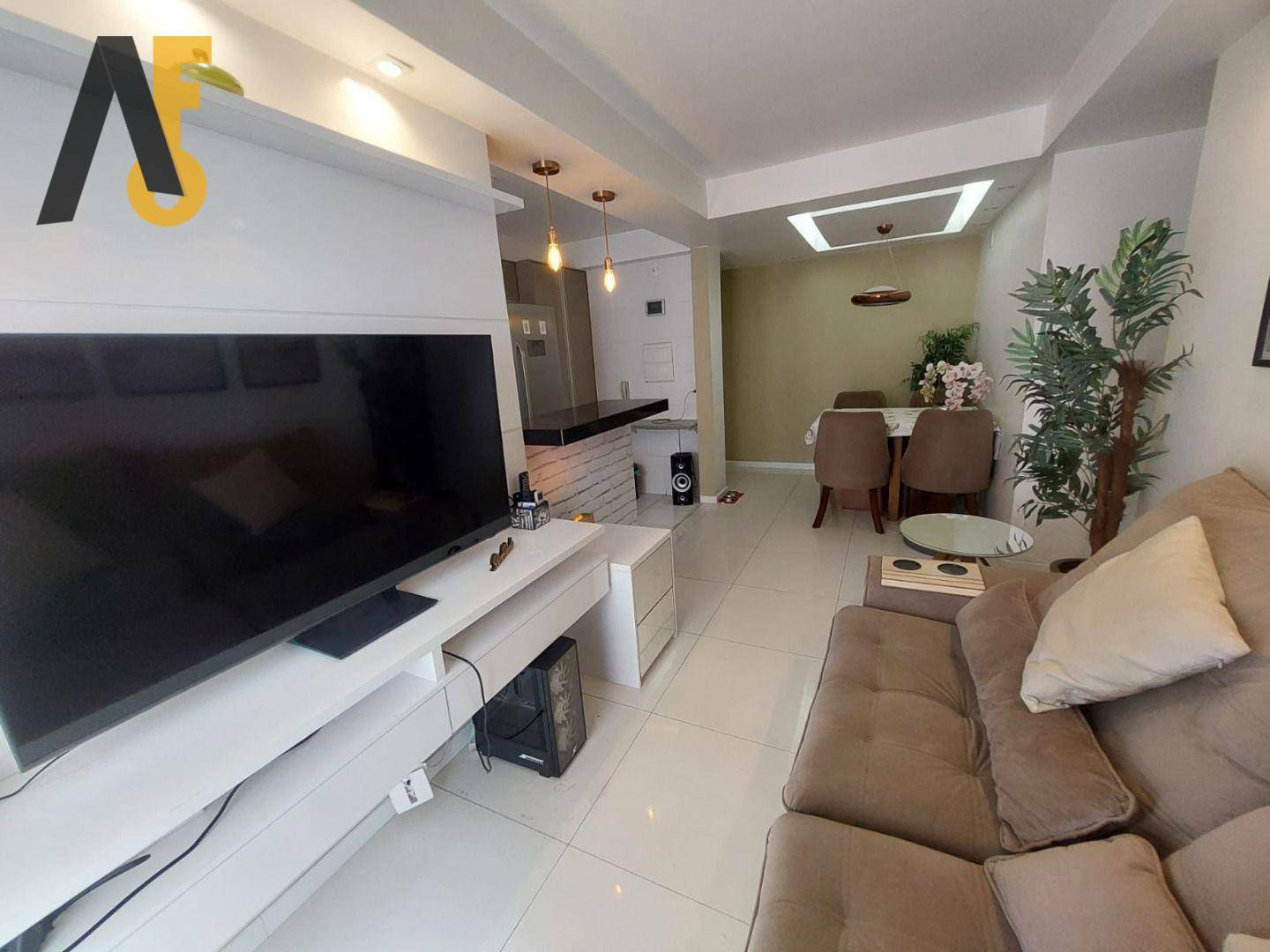 Apartamento à venda com 3 quartos, 70m² - Foto 1