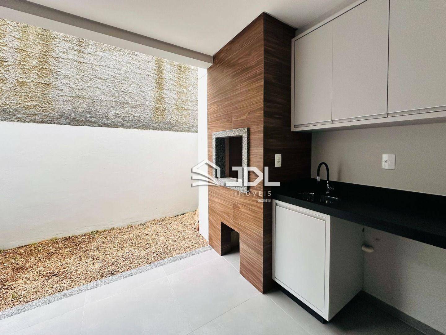 Casa à venda com 3 quartos, 104m² - Foto 10