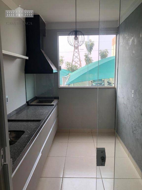 Apartamento para alugar com 2 quartos, 69m² - Foto 1