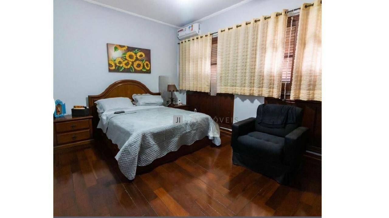 Sobrado para alugar com 4 quartos, 340m² - Foto 13