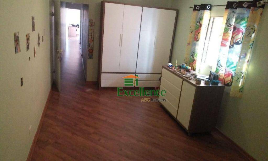 Sobrado à venda com 3 quartos, 221m² - Foto 18