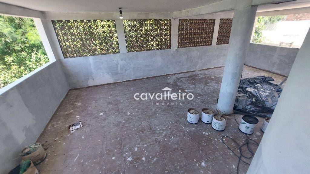 Casa à venda com 4 quartos, 200m² - Foto 13