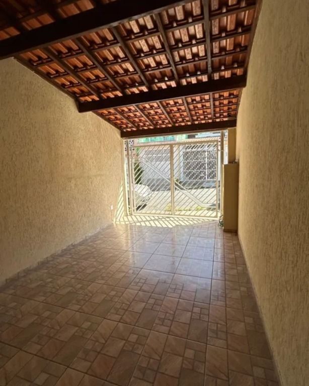 Sobrado à venda com 2 quartos, 64m² - Foto 2