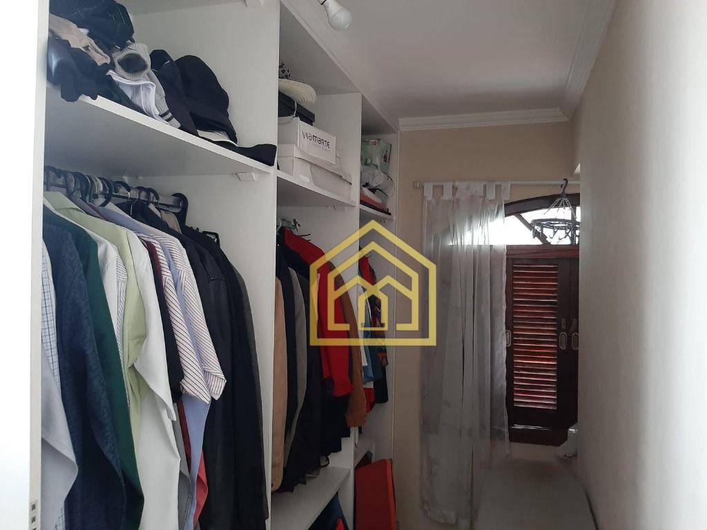 Sobrado à venda com 3 quartos, 253m² - Foto 29