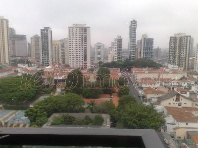 Apartamento à venda com 3 quartos, 250m² - Foto 4