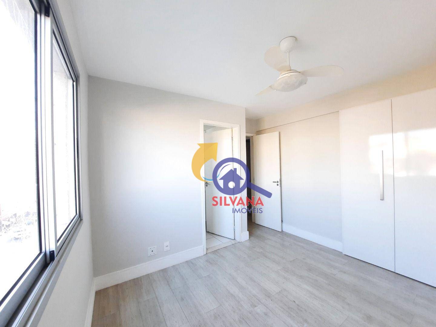 Apartamento à venda com 3 quartos, 82m² - Foto 17