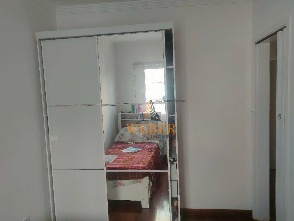 Apartamento à venda com 3 quartos, 70m² - Foto 25