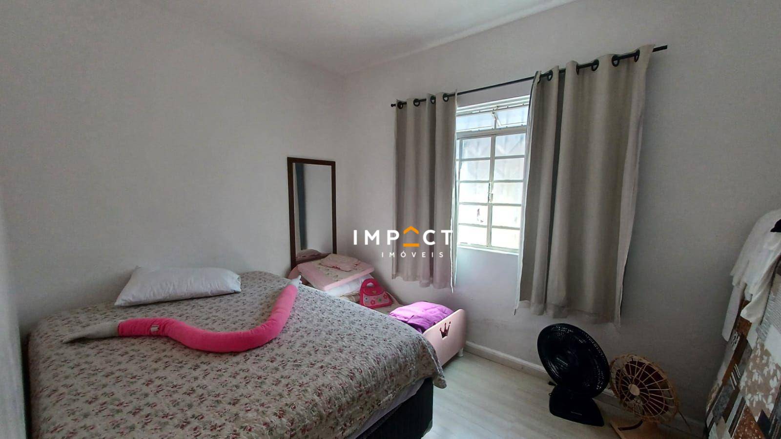 Casa à venda com 3 quartos, 197m² - Foto 8