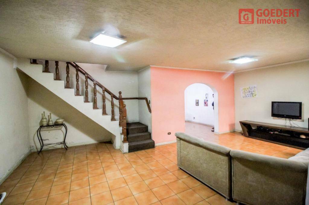 Sobrado, 6 quartos, 626 m² - Foto 1