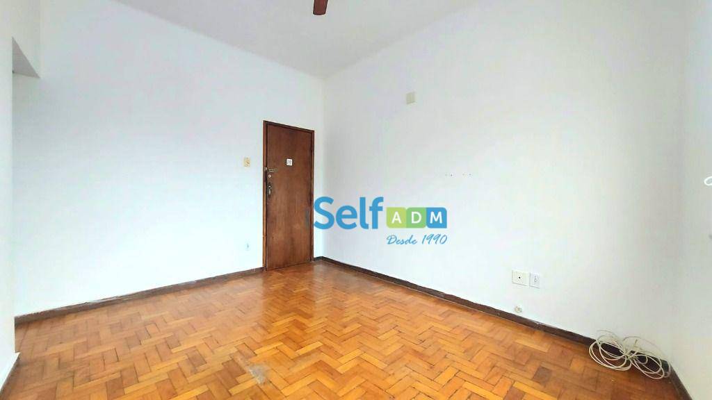 Apartamento para alugar com 2 quartos, 70m² - Foto 3