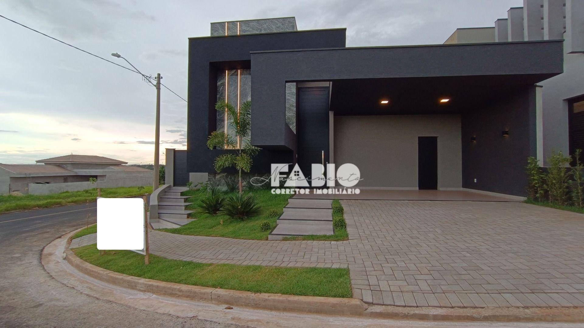 Casa à venda com 3 quartos, 160m² - Foto 1