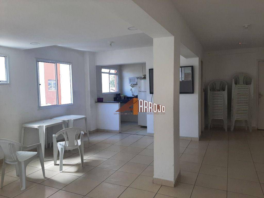 Apartamento à venda com 2 quartos, 50m² - Foto 13