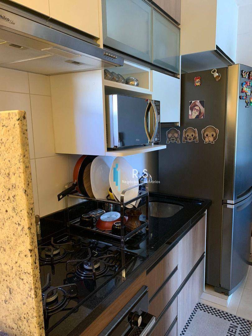 Apartamento à venda com 3 quartos, 73m² - Foto 7