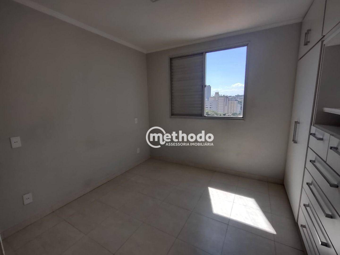 Apartamento à venda com 3 quartos, 100m² - Foto 7