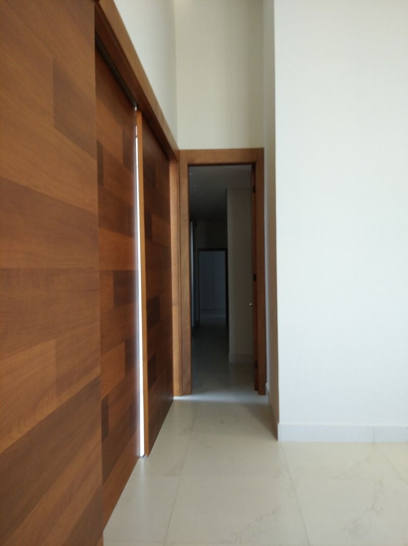 Casa à venda com 3 quartos, 186m² - Foto 2