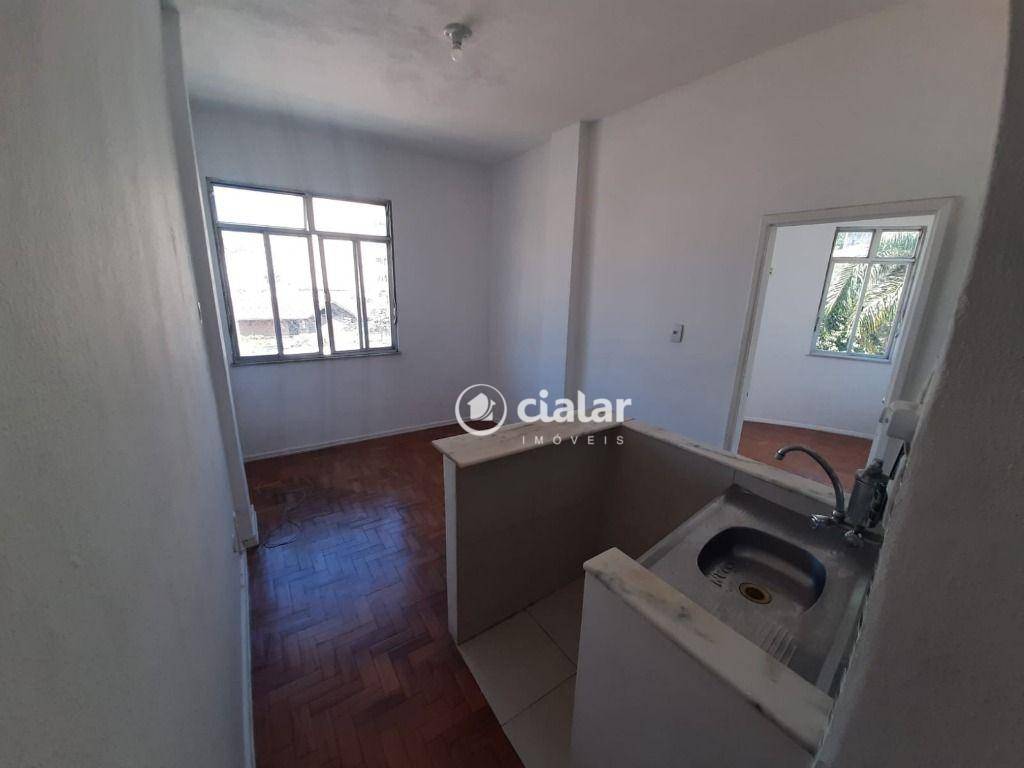 Apartamento à venda com 1 quarto, 40m² - Foto 10