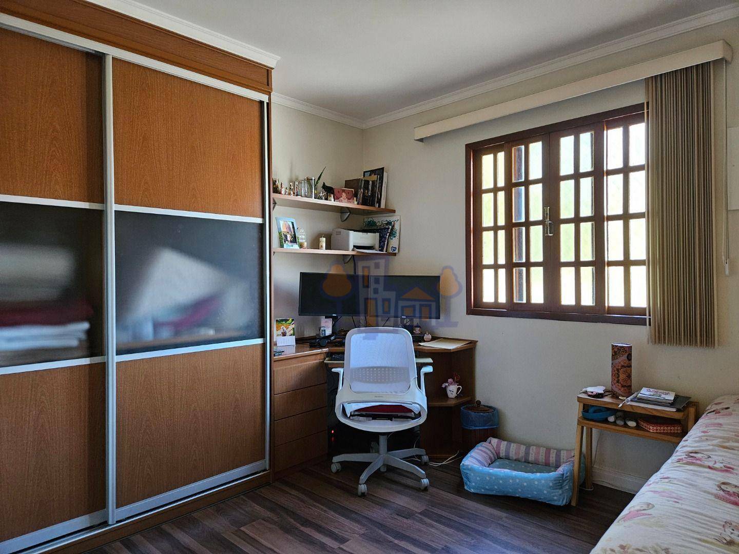 Casa à venda com 4 quartos, 456m² - Foto 25