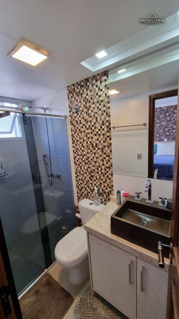 Apartamento à venda com 3 quartos, 61m² - Foto 16