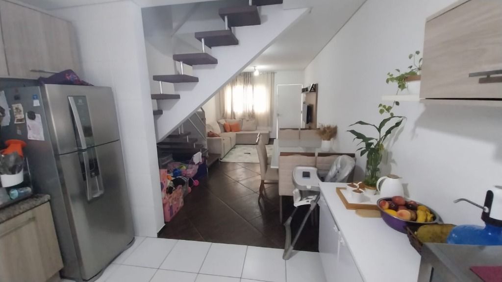 Casa de Condomínio à venda com 2 quartos, 70m² - Foto 7