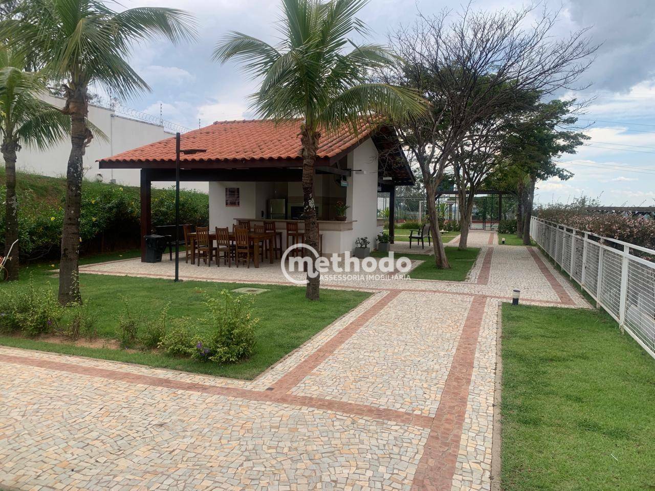 Apartamento para alugar com 3 quartos, 109m² - Foto 25