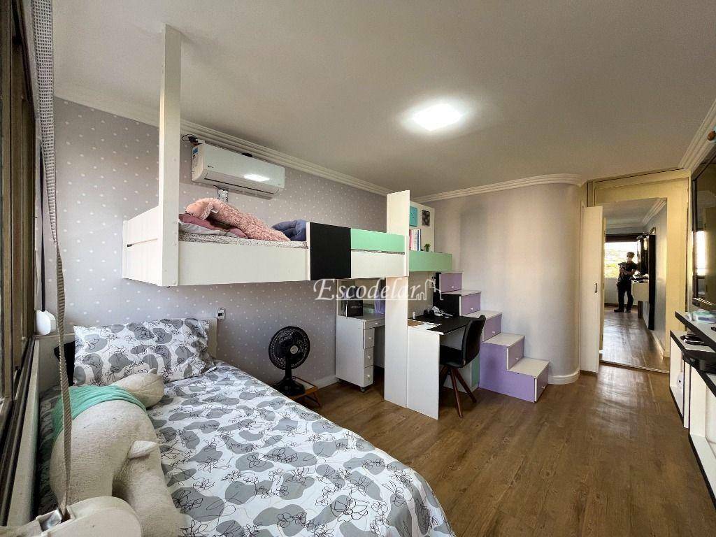 Apartamento à venda com 3 quartos, 200m² - Foto 64