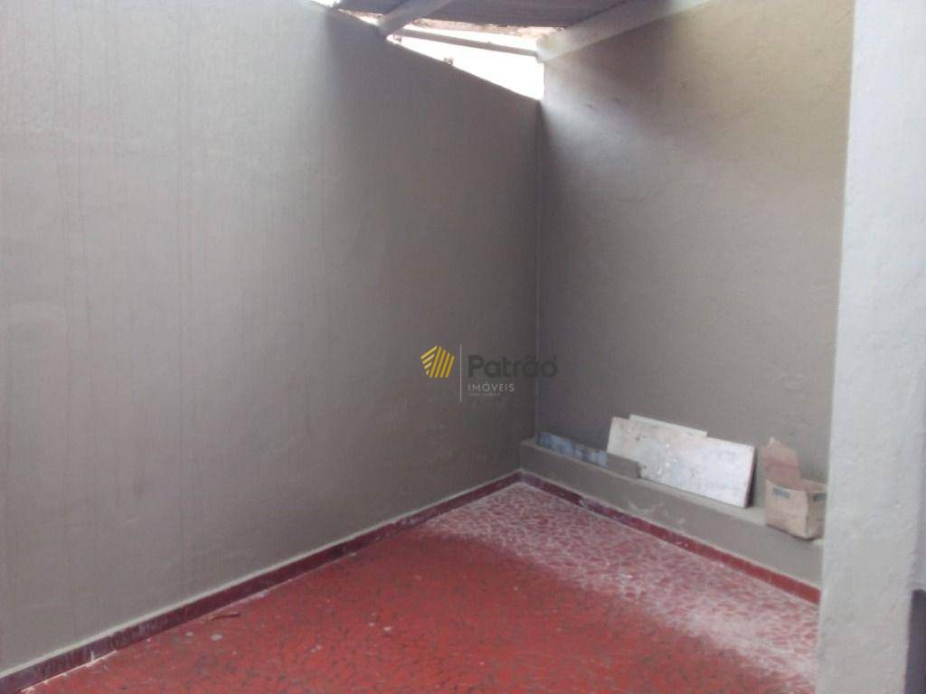 Sobrado para alugar com 2 quartos, 113m² - Foto 10