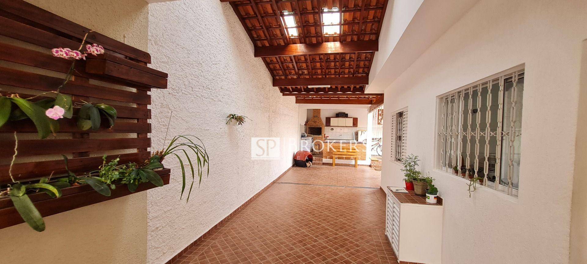 Casa à venda com 2 quartos, 140m² - Foto 5