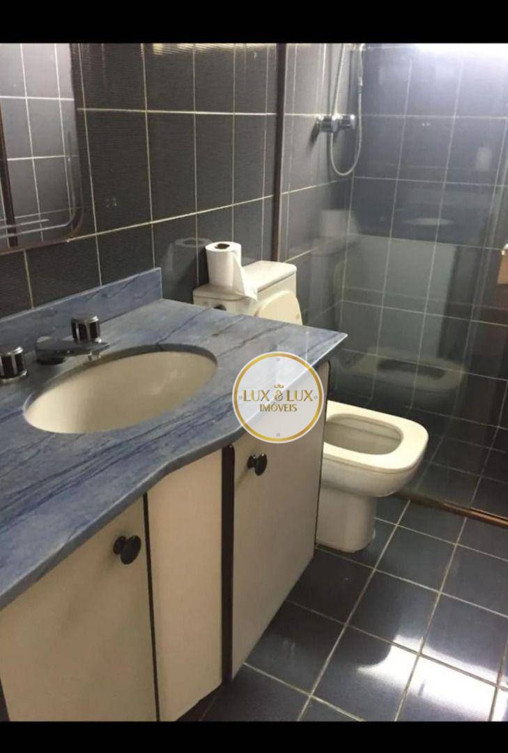 Apartamento para alugar com 2 quartos, 90m² - Foto 3