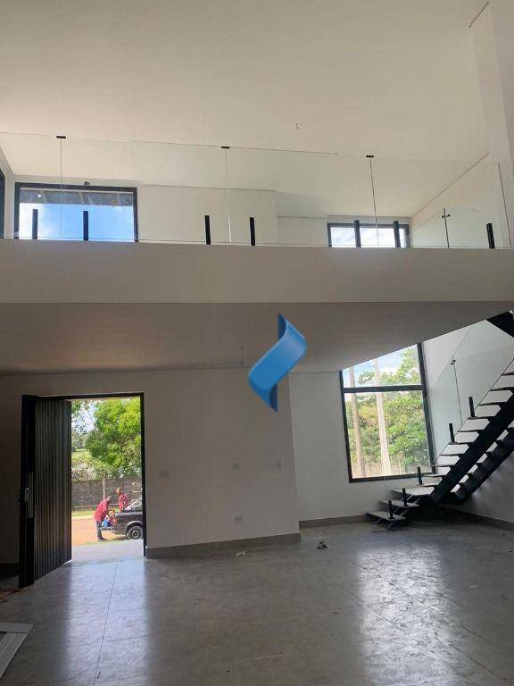 Casa de Condomínio à venda com 3 quartos, 286m² - Foto 4