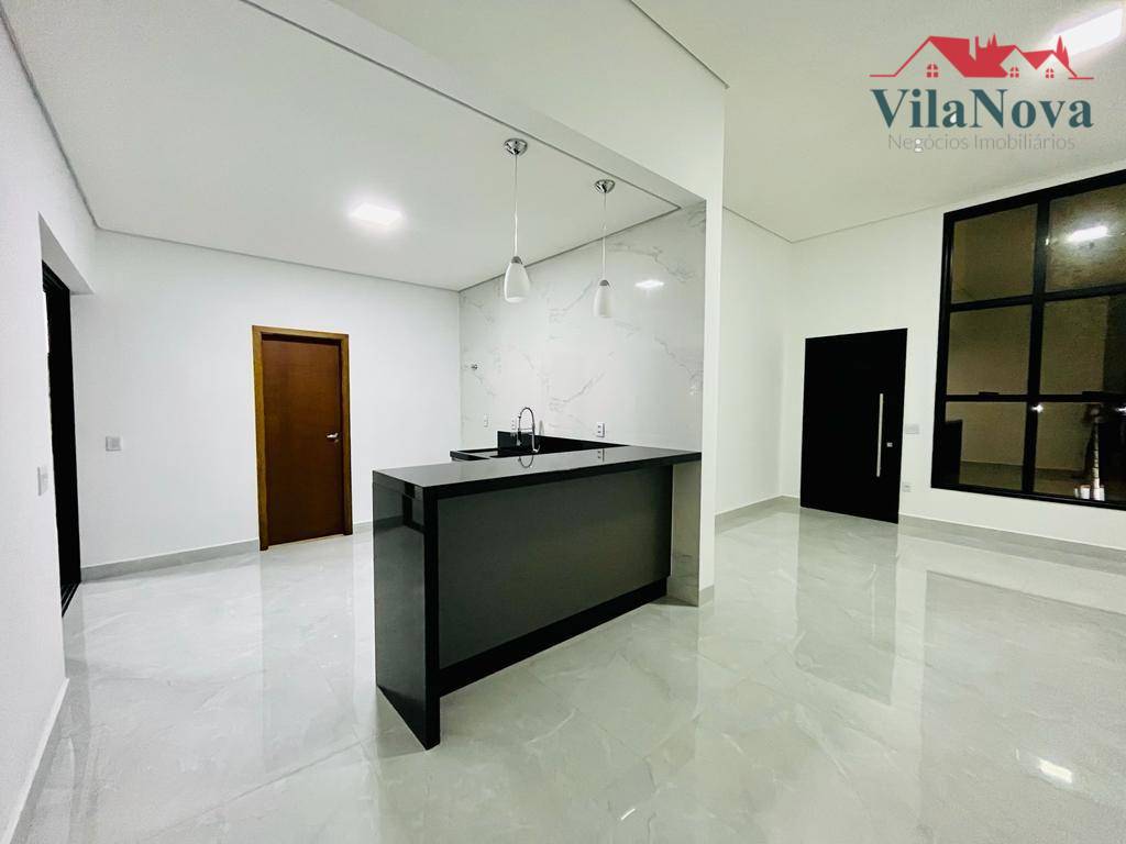 Casa de Condomínio à venda com 3 quartos, 200m² - Foto 3