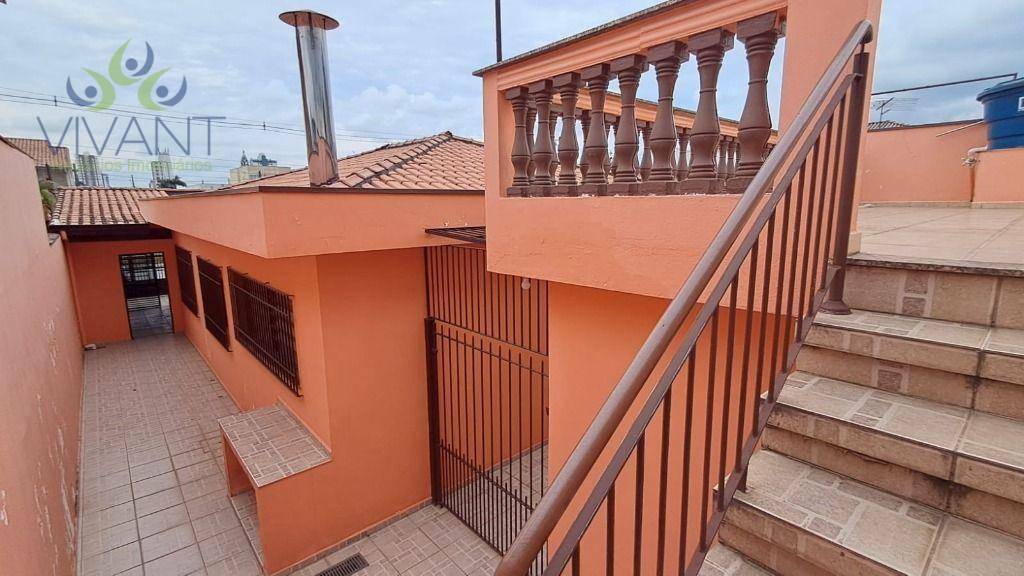 Casa para alugar com 4 quartos, 280m² - Foto 38