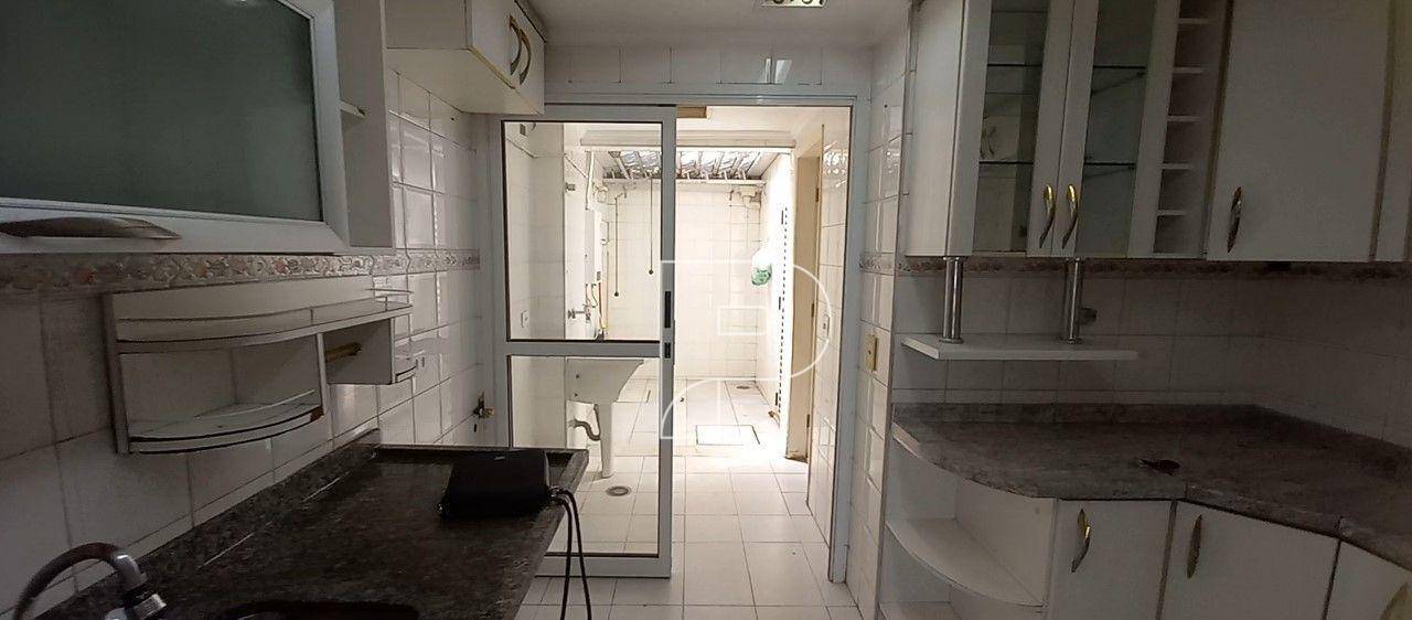 Casa de Condomínio à venda com 3 quartos, 210m² - Foto 8