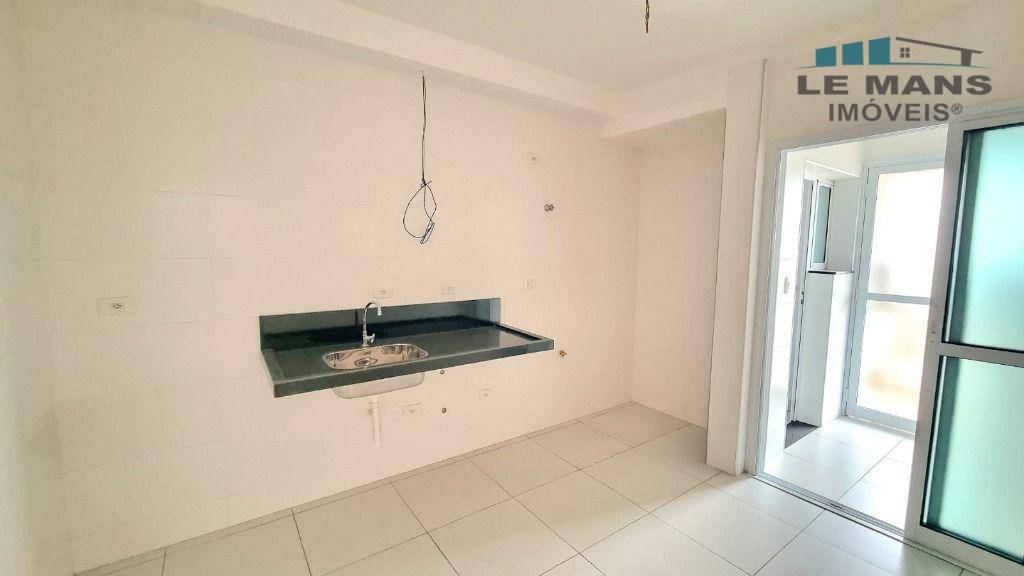 Apartamento à venda com 3 quartos, 98m² - Foto 9