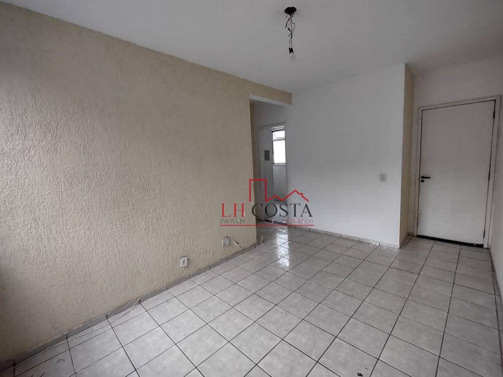 Apartamento à venda e aluguel com 2 quartos, 60m² - Foto 5