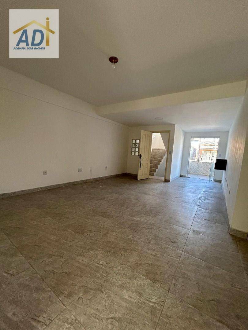 Apartamento para alugar com 2 quartos, 95m² - Foto 12