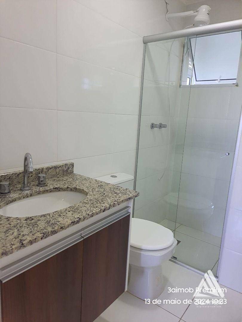 Apartamento para alugar com 2 quartos, 68m² - Foto 17