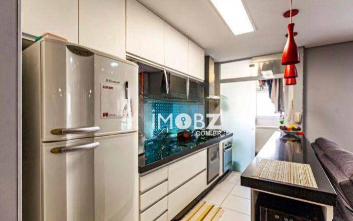 Apartamento à venda com 2 quartos, 65m² - Foto 9