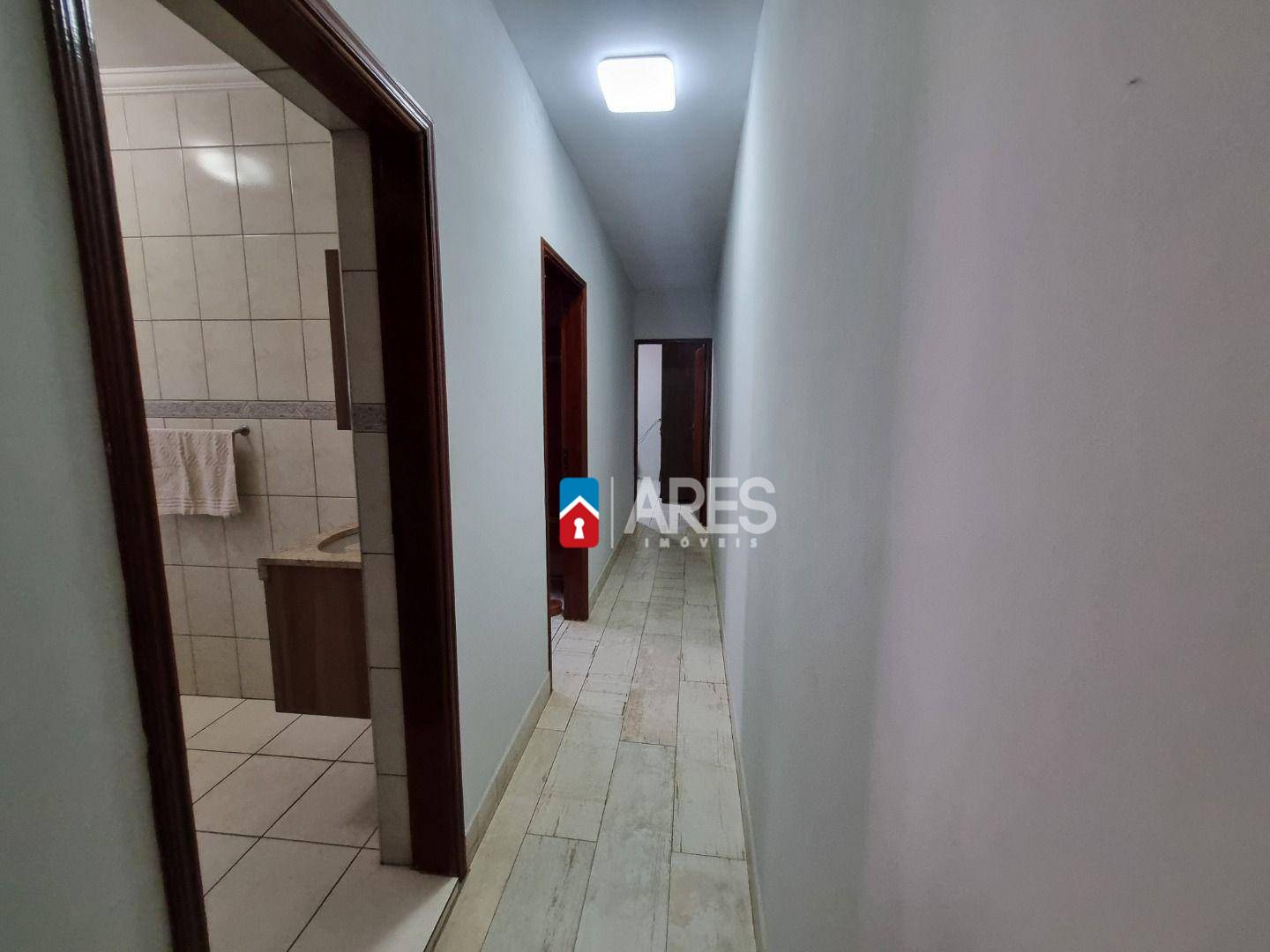 Casa à venda com 3 quartos, 116m² - Foto 11