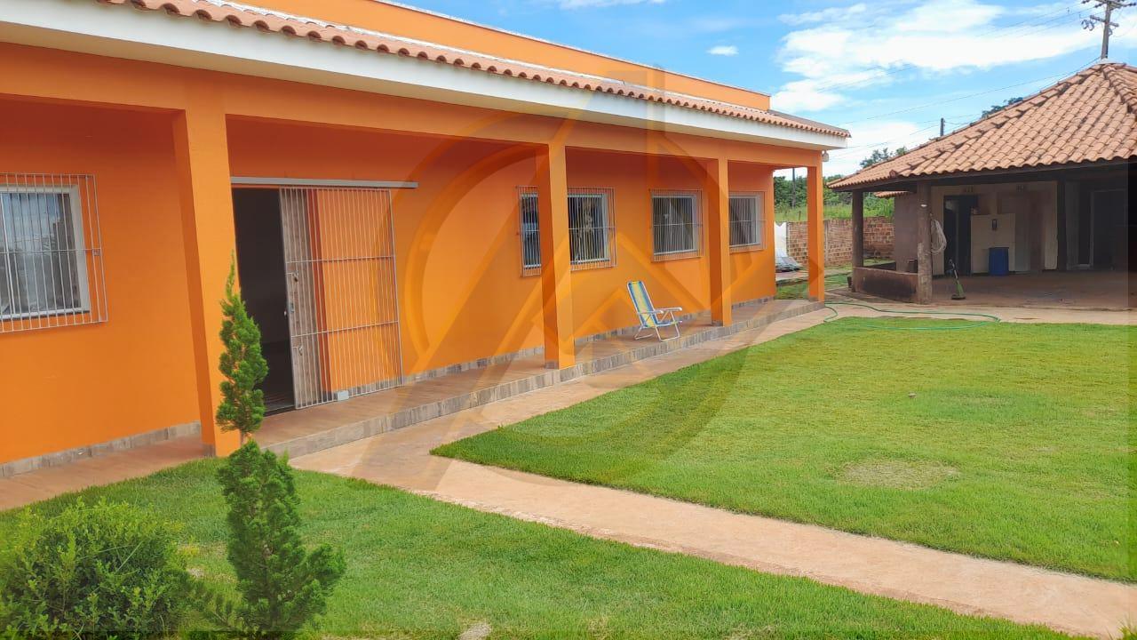 Chácara à venda com 2 quartos, 1260m² - Foto 3