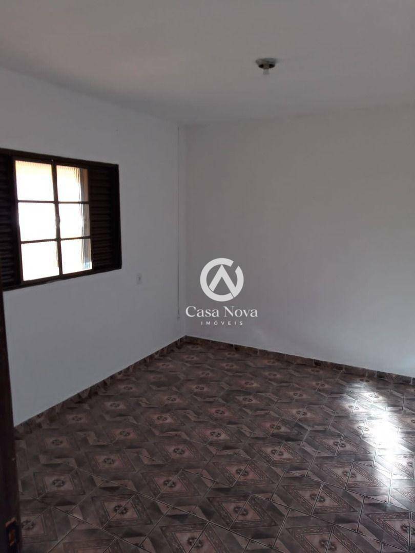 Casa à venda com 3 quartos, 150m² - Foto 8