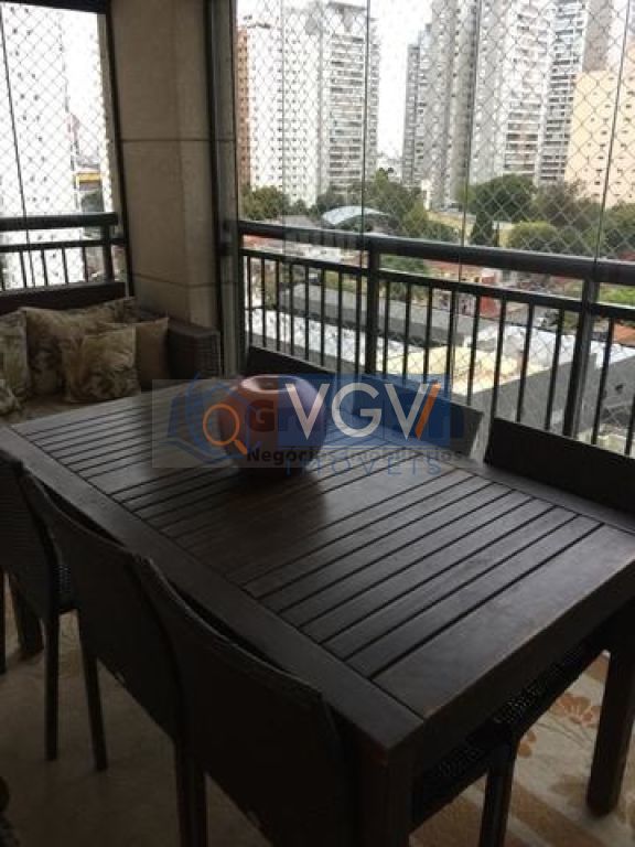 Apartamento à venda com 2 quartos, 72m² - Foto 6