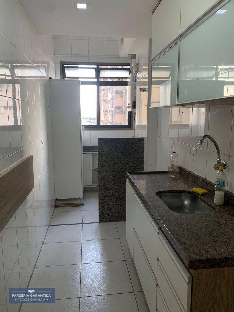 Apartamento à venda com 2 quartos, 60m² - Foto 5