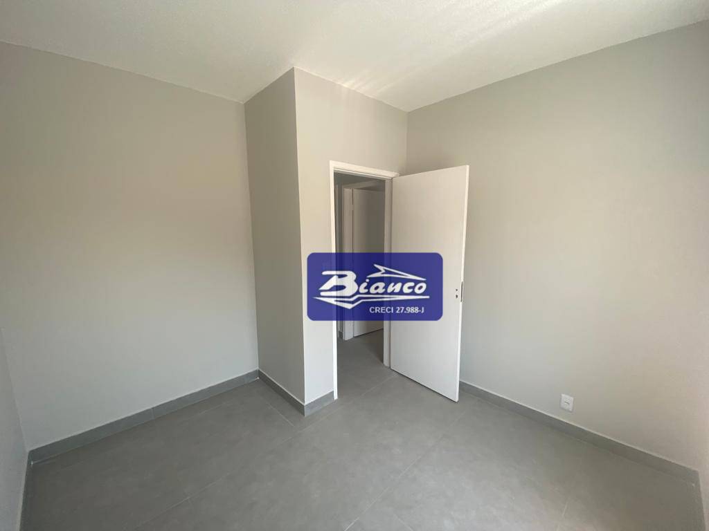 Casa à venda e aluguel com 3 quartos, 280m² - Foto 17