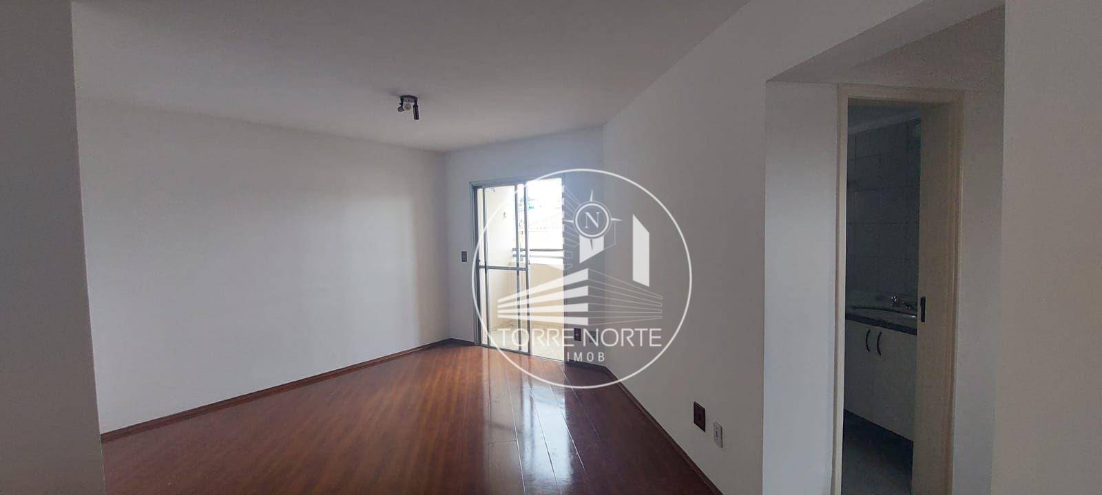 Apartamento à venda com 3 quartos, 75m² - Foto 3