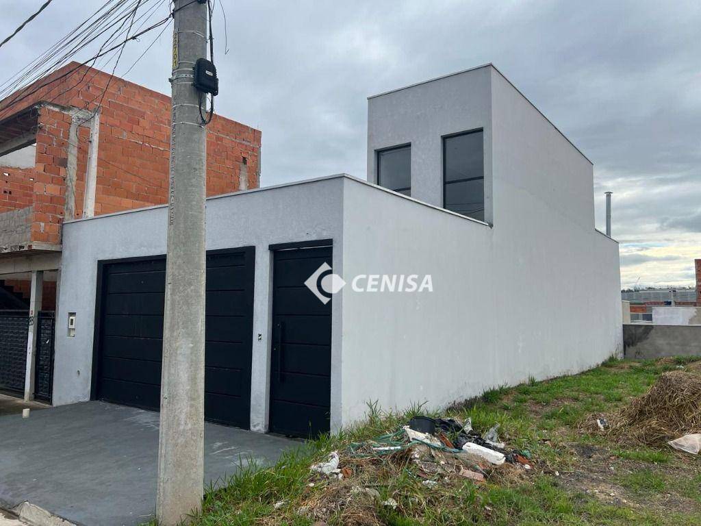 Casa à venda com 4 quartos, 127m² - Foto 2