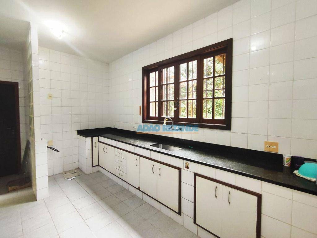 Casa à venda com 4 quartos, 219m² - Foto 22