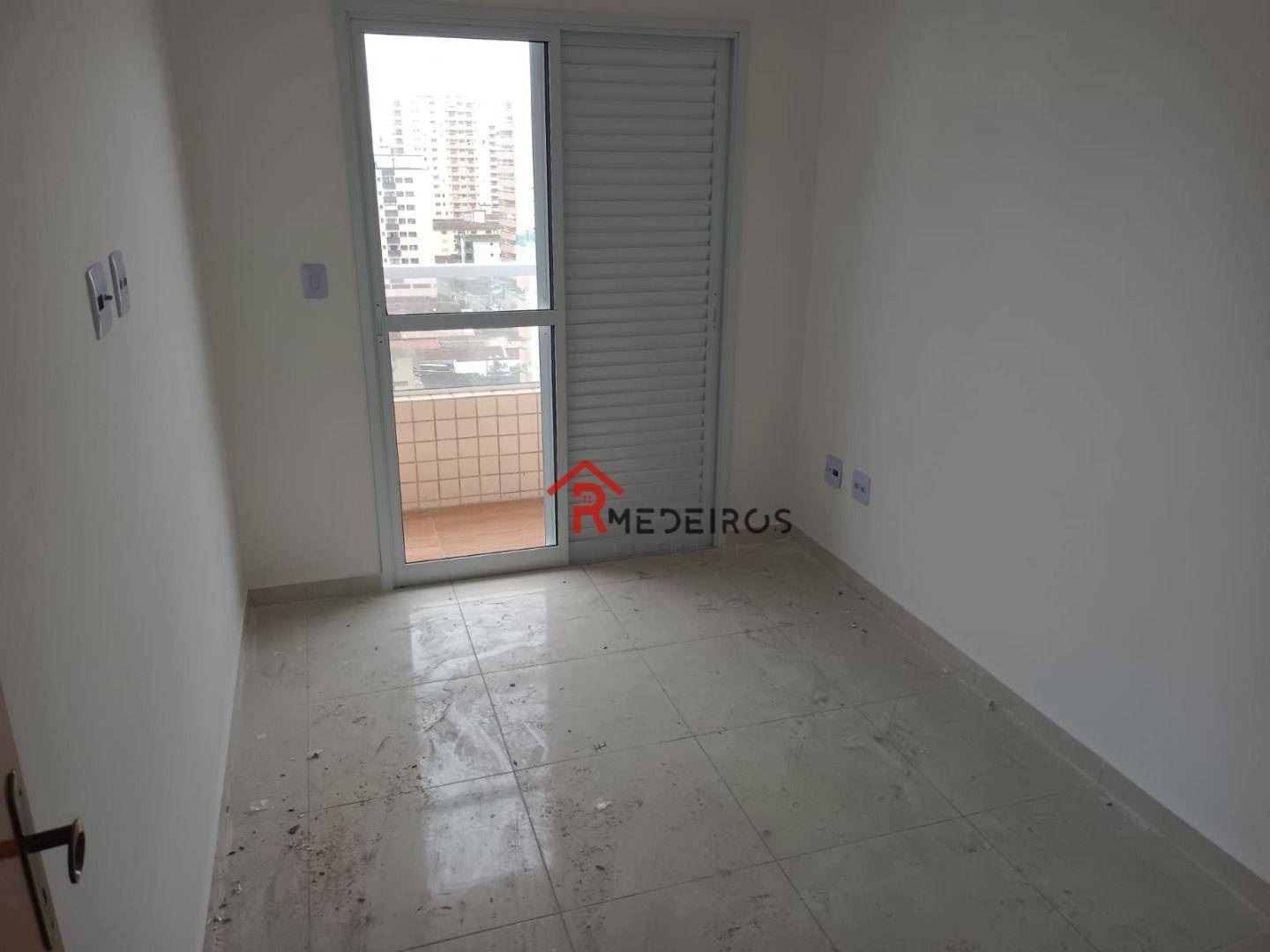 Apartamento à venda com 2 quartos, 66m² - Foto 5