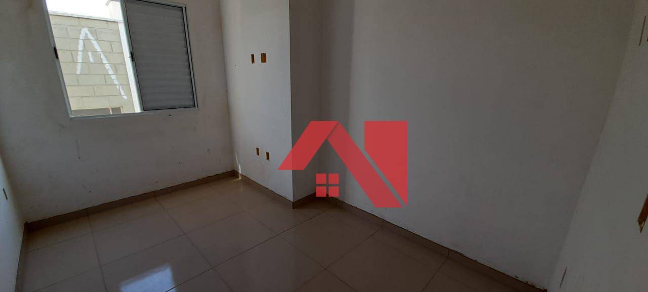 Apartamento à venda com 2 quartos, 50m² - Foto 4